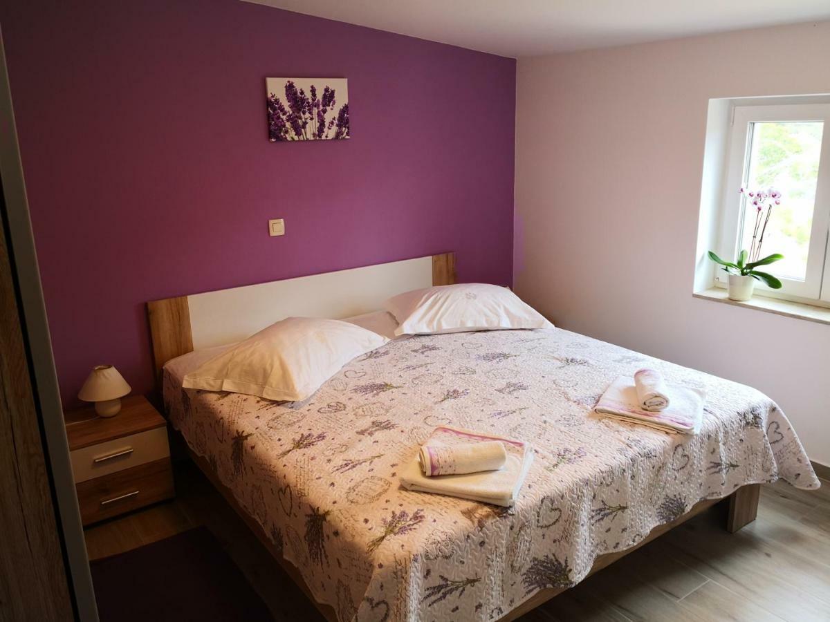 Apartment Aria Banjol Kültér fotó